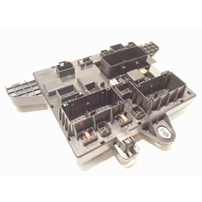 Recambio de caja reles / fusibles para opel zafira tourer 2.0 cdti cat referencia OEM IAM 13368651  365927271