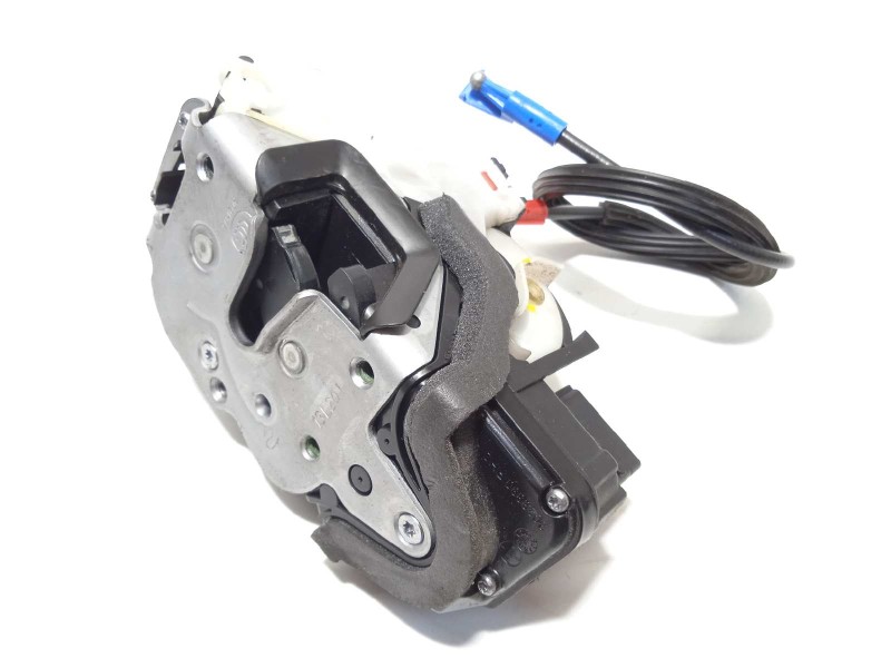 Recambio de cerradura puerta delantera derecha para opel zafira tourer 2.0 cdti cat referencia OEM IAM 13579523  