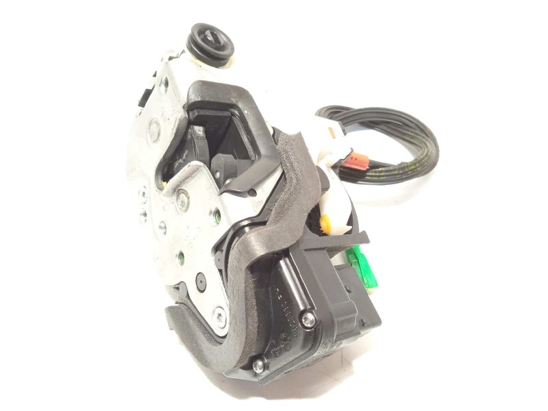 Recambio de cerradura puerta trasera derecha para opel zafira tourer 2.0 cdti cat referencia OEM IAM 13579556  