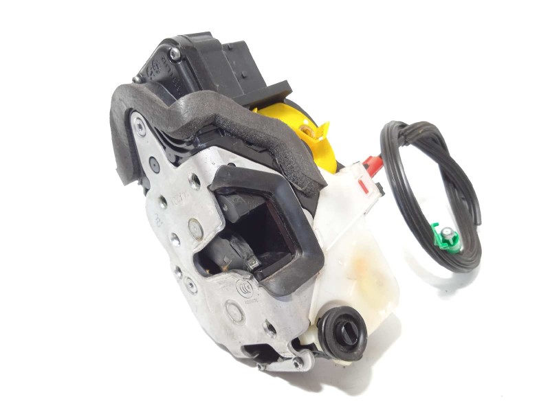 Recambio de cerradura puerta trasera izquierda para opel zafira tourer 2.0 cdti cat referencia OEM IAM 13579557  