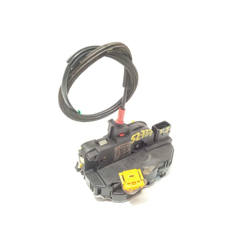 Recambio de cerradura puerta trasera izquierda para opel zafira tourer 2.0 cdti cat referencia OEM IAM 13579557  