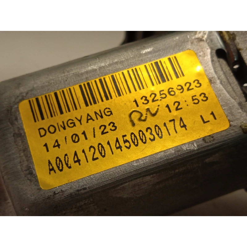 Recambio de motor limpia trasero para opel zafira tourer 2.0 cdti cat referencia OEM IAM 13256923  