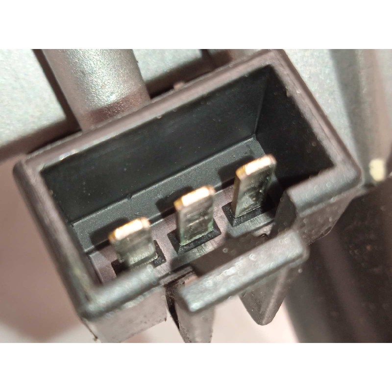 Recambio de motor limpia trasero para opel zafira tourer 2.0 cdti cat referencia OEM IAM 13256923  