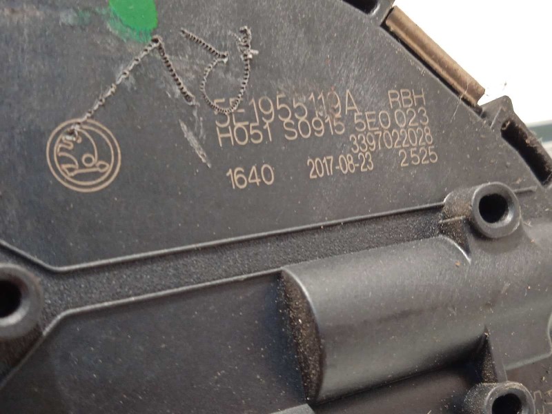 Recambio de motor limpia delantero para skoda octavia combi (5e5) rs referencia OEM IAM 5E1955023B 3397022028 5E1955119A