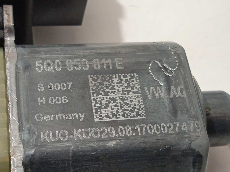 Recambio de elevalunas trasero izquierdo para skoda octavia combi (5e5) rs referencia OEM IAM 5E0839461  5Q0959811E