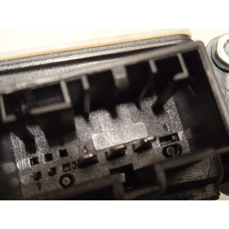 Recambio de elevalunas trasero izquierdo para skoda octavia combi (5e5) rs referencia OEM IAM 5E0839461  5Q0959811E