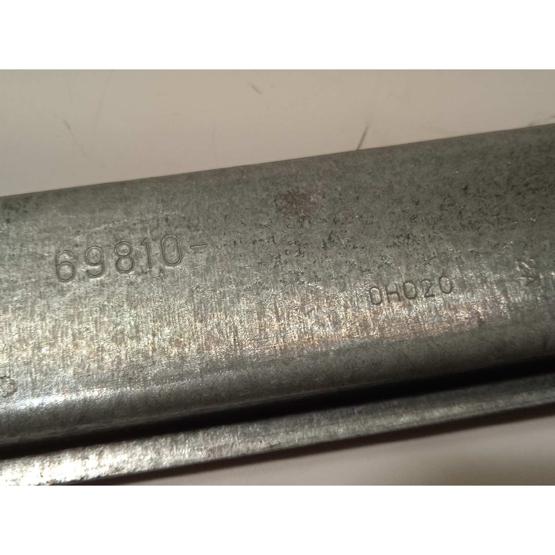 Recambio de elevalunas delantero derecho para toyota aygo (kgb/wnb) 1.0 cat referencia OEM IAM 698100H020  