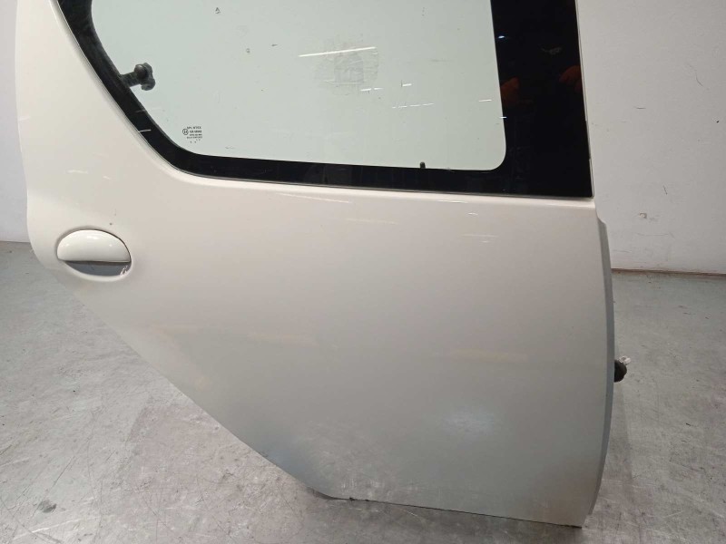 Recambio de puerta trasera derecha para toyota aygo (kgb/wnb) 1.0 cat referencia OEM IAM 670030H010  