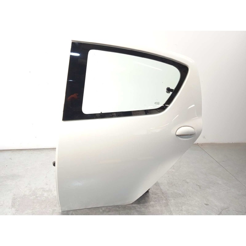 Recambio de puerta trasera izquierda para toyota aygo (kgb/wnb) 1.0 cat referencia OEM IAM 670040H010  