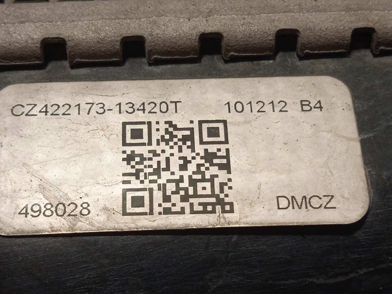 Recambio de radiador agua para toyota aygo (kgb/wnb) 1.0 cat referencia OEM IAM 164000Q020  