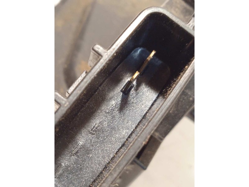 Recambio de cerradura puerta trasera derecha para nissan murano (z51) básico referencia OEM IAM 825001AA0A  