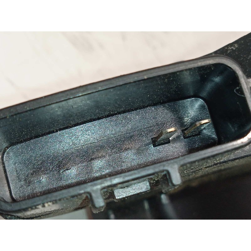 Recambio de cerradura puerta trasera izquierda para nissan murano (z51) básico referencia OEM IAM 825011AA0A  