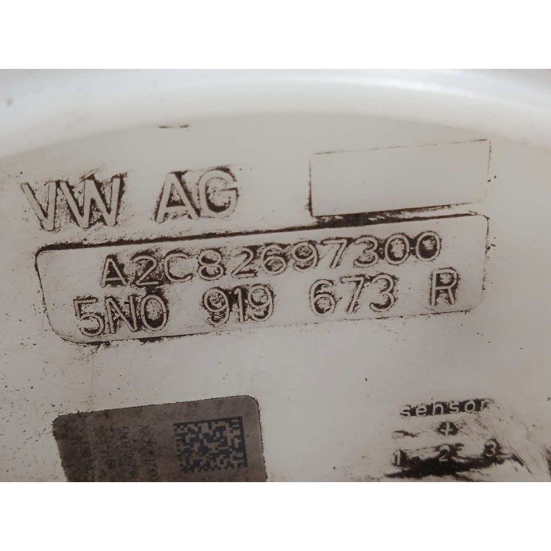 Recambio de aforador para volkswagen tiguan (5n2) t1 bluemotion referencia OEM IAM 5N0919673R  A2C82697300