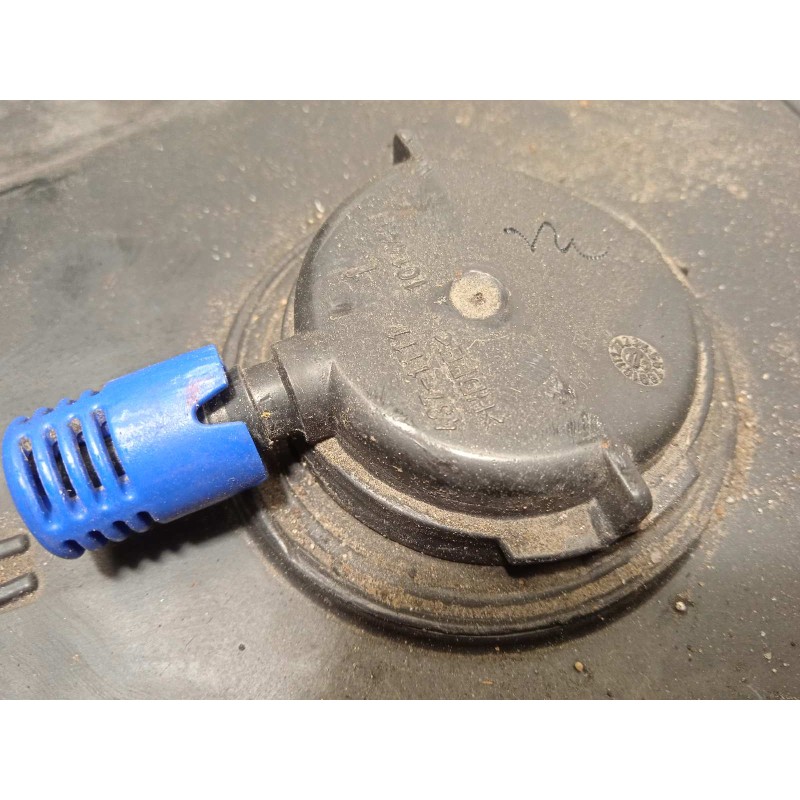 Recambio de deposito aditivo fap adblue para volkswagen tiguan (5n2) t1 bluemotion referencia OEM IAM 5N0131877A  