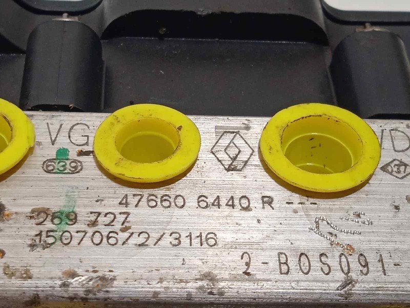 Recambio de abs para dacia duster laureate 4x4 referencia OEM IAM 476606440R 2265106516 269727