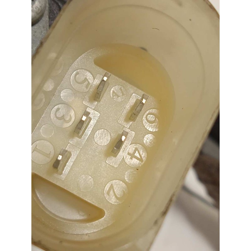 Recambio de elevalunas trasero derecho para bmw serie 3 touring (f31) 335d xdrive referencia OEM IAM 7351050  