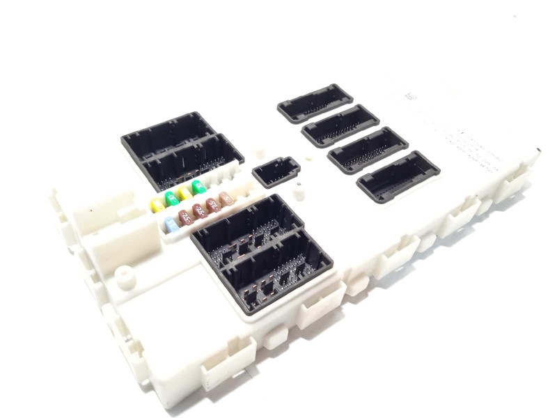 Recambio de caja reles / fusibles para bmw serie 3 touring (f31) 335d xdrive referencia OEM IAM 61359383178  