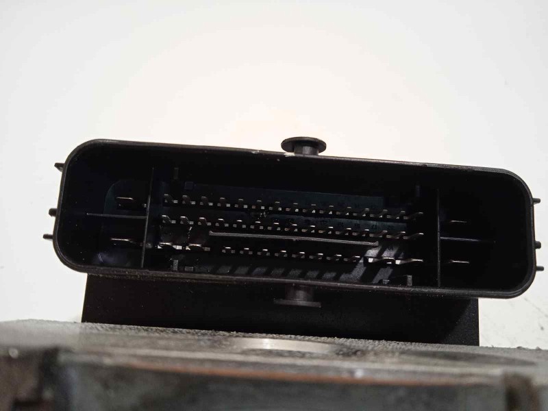 Recambio de abs para volkswagen passat lim. (3g2) 2.0 tdi referencia OEM IAM 3Q0614517AB 3Q0907379AB 10022006724