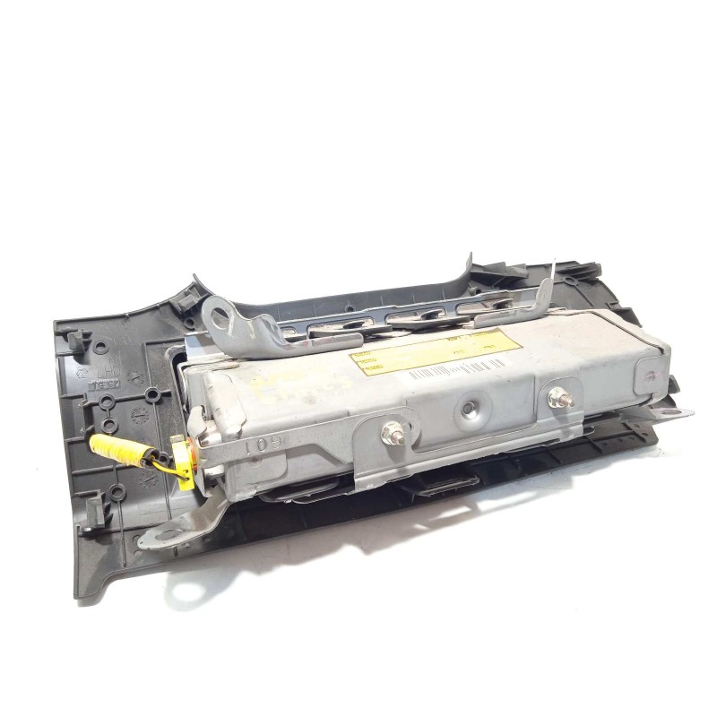 Recambio de airbag delantero izquierdo para toyota auris hybrid active referencia OEM IAM 7390002010B0  