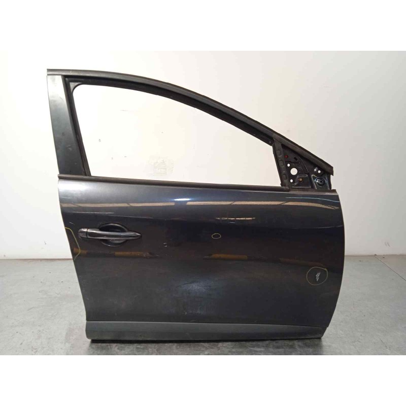 Recambio de puerta delantera derecha para renault megane iii berlina 5 p dynamique referencia OEM IAM 801003028R  801006560R