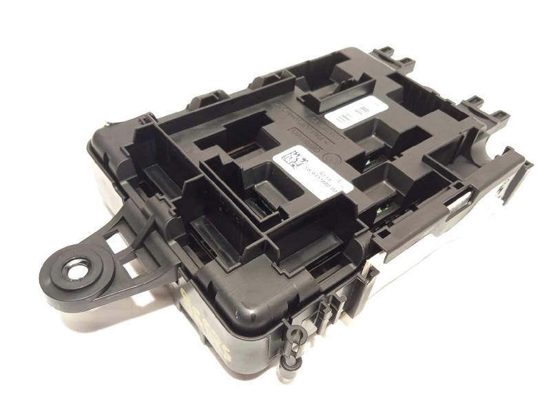 Recambio de caja reles / fusibles para bmw serie 3 touring (f31) 335d xdrive referencia OEM IAM 61149337880  