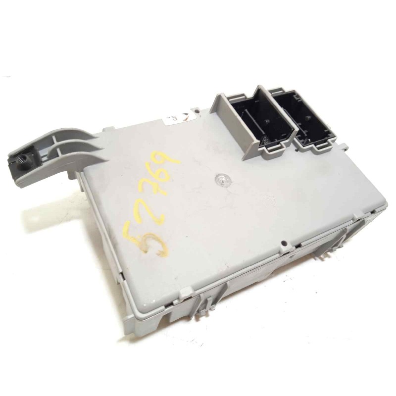 Recambio de caja reles / fusibles para opel combo d 1.3 16v cdti referencia OEM IAM 519756240  51975624