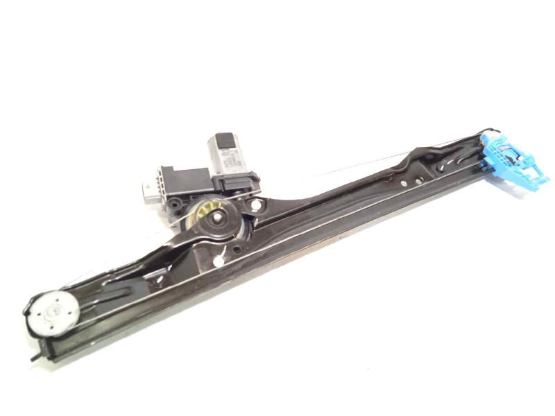 Recambio de elevalunas delantero izquierdo para opel combo d 1.3 16v cdti referencia OEM IAM 51810880  