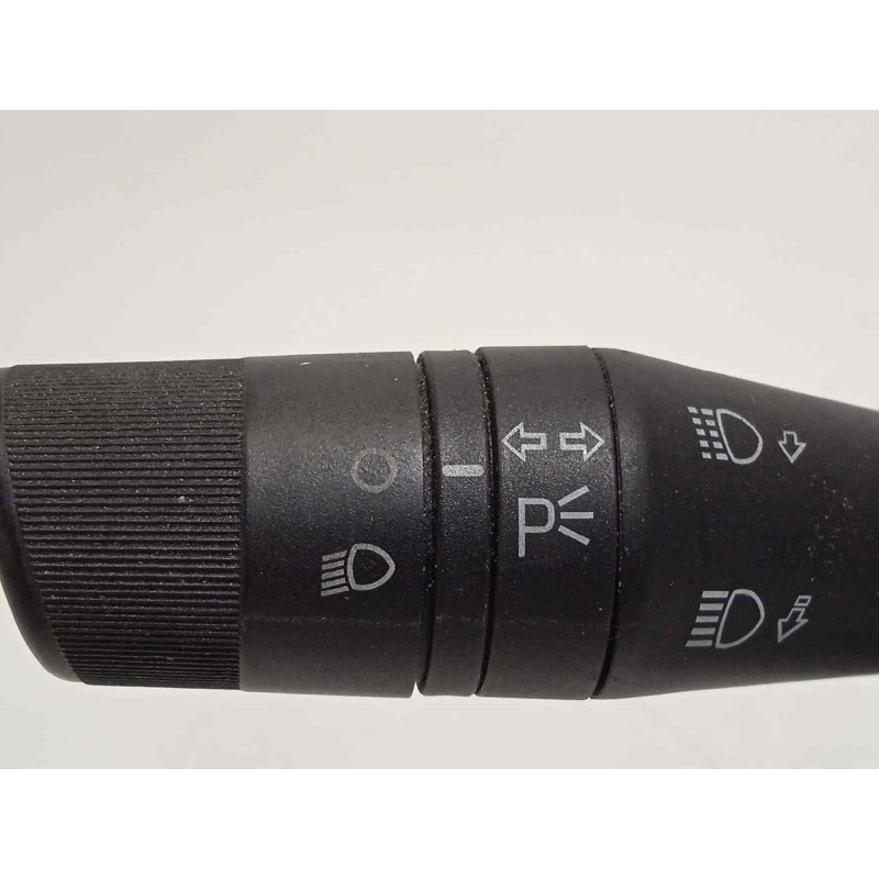 Recambio de mando intermitentes para opel combo d 1.3 16v cdti referencia OEM IAM 735606793  