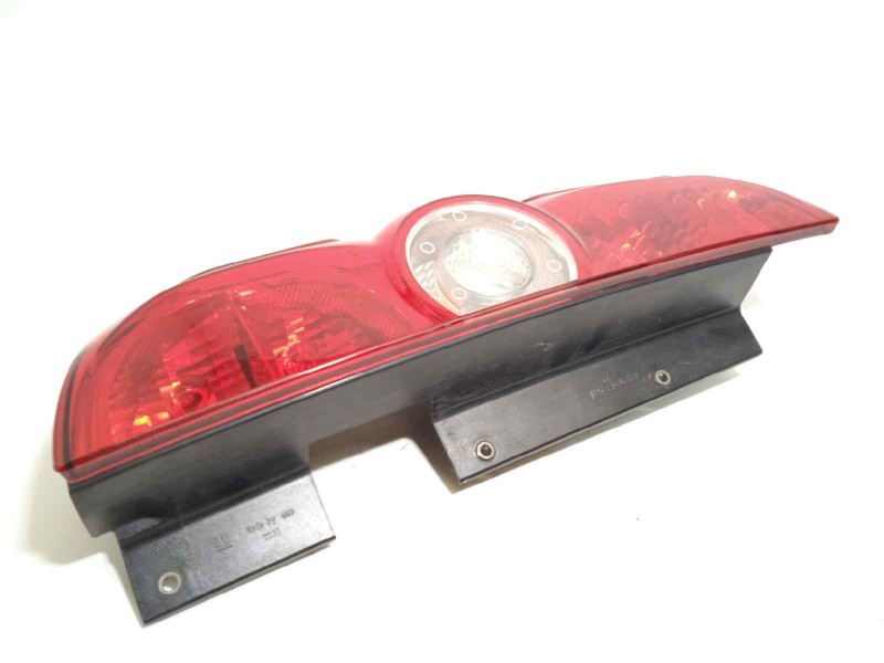 Recambio de piloto trasero izquierdo para opel combo d 1.3 16v cdti referencia OEM IAM 51924846  00519248460