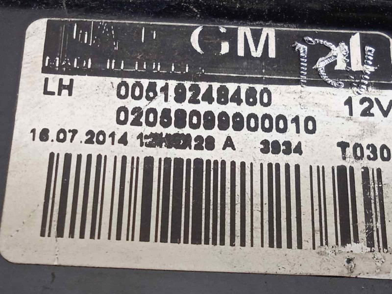 Recambio de piloto trasero izquierdo para opel combo d 1.3 16v cdti referencia OEM IAM 51924846  00519248460