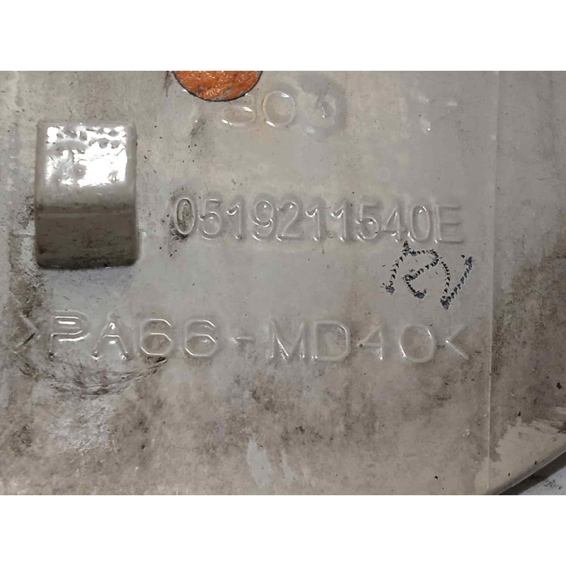 Recambio de tapa exterior combustible para opel combo d 1.3 16v cdti referencia OEM IAM 51921154  0519211540E