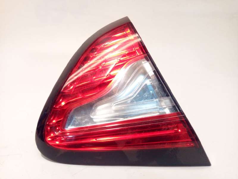 PILOTO TRASERO IZQUIERDO INTERIOR 265554078R 