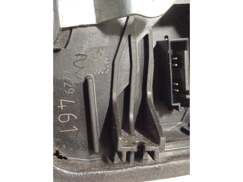 Recambio de cerradura puerta delantera izquierda para bmw serie 1 lim. (f20) 116d referencia OEM IAM 7229461  51217229461