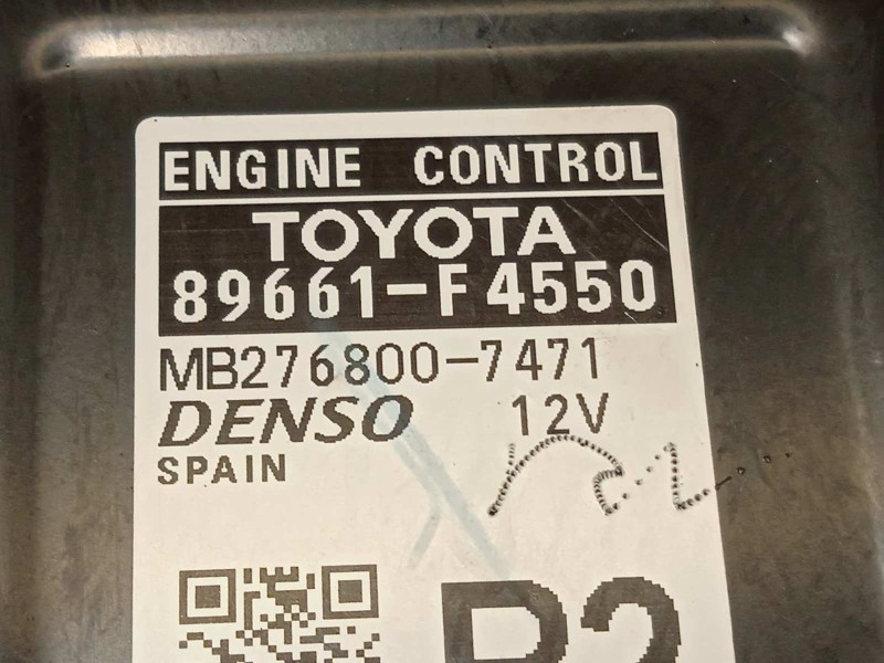 Recambio de centralita motor uce para toyota c-hr referencia OEM IAM 89661F4550  