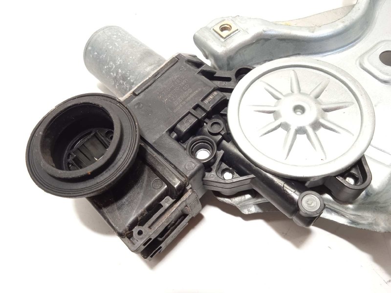 Recambio de elevalunas delantero derecho para toyota c-hr referencia OEM IAM 69810F4010  85710F4010