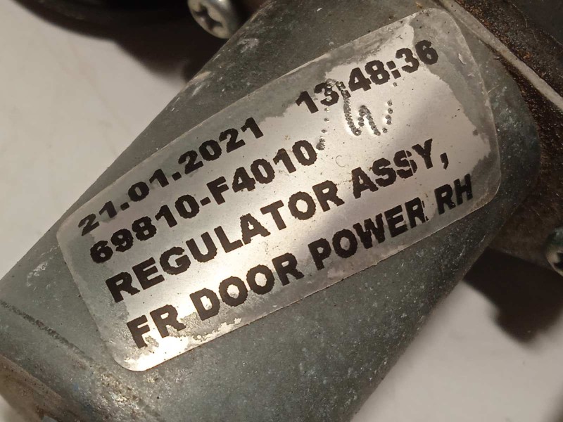 Recambio de elevalunas delantero derecho para toyota c-hr referencia OEM IAM 69810F4010  85710F4010