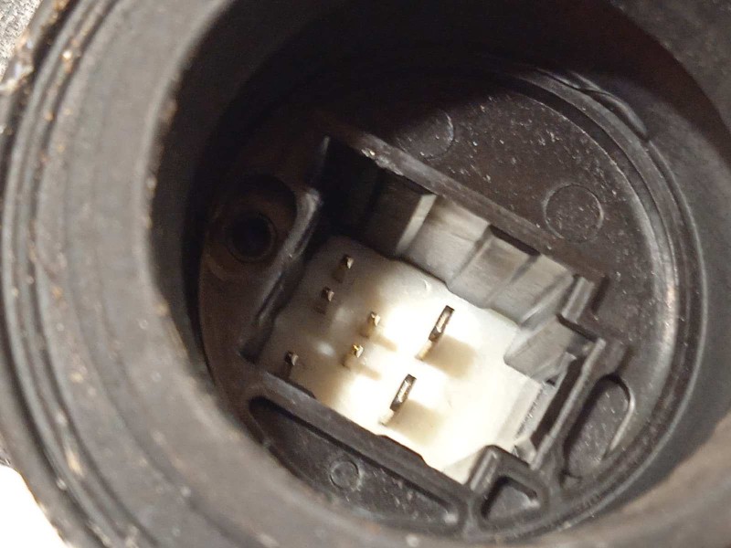 Recambio de elevalunas delantero derecho para toyota c-hr referencia OEM IAM 69810F4010  85710F4010