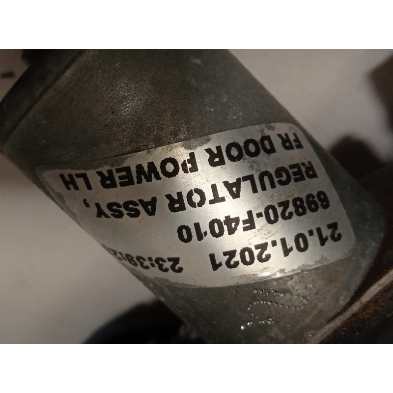 Recambio de elevalunas delantero izquierdo para toyota c-hr referencia OEM IAM 69820F4010  85720F4010