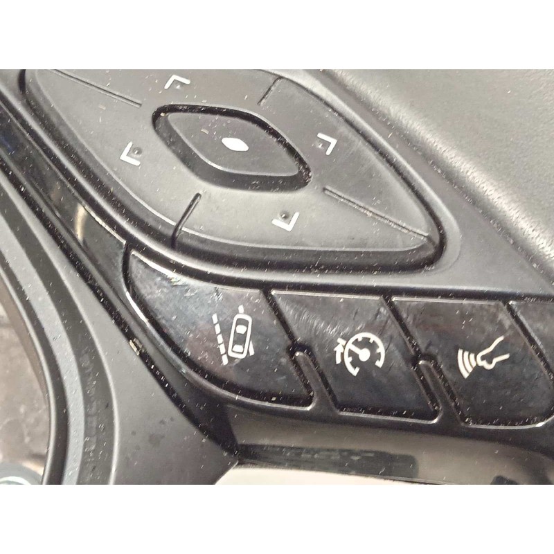 Recambio de volante para toyota c-hr referencia OEM IAM 45100F4110C0  84250F4090C0