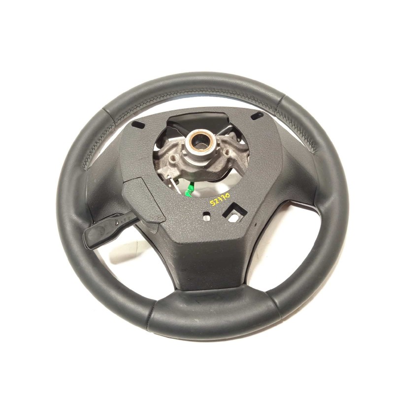 Recambio de volante para toyota c-hr referencia OEM IAM 45100F4110C0  84250F4090C0
