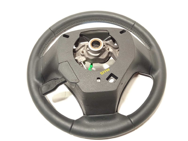 Recambio de volante para toyota c-hr referencia OEM IAM 45100F4110C0  84250F4090C0