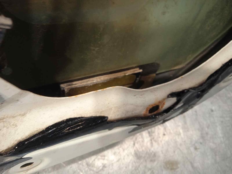 Recambio de puerta trasera derecha para ford ranger (eq) extrakabine 4x4 referencia OEM IAM 4035318  