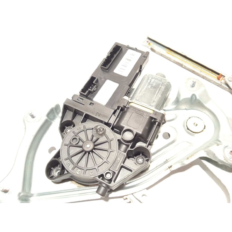 Recambio de elevalunas delantero izquierdo para renault scenic iii 1.5 dci diesel fap referencia OEM IAM 807319718R  