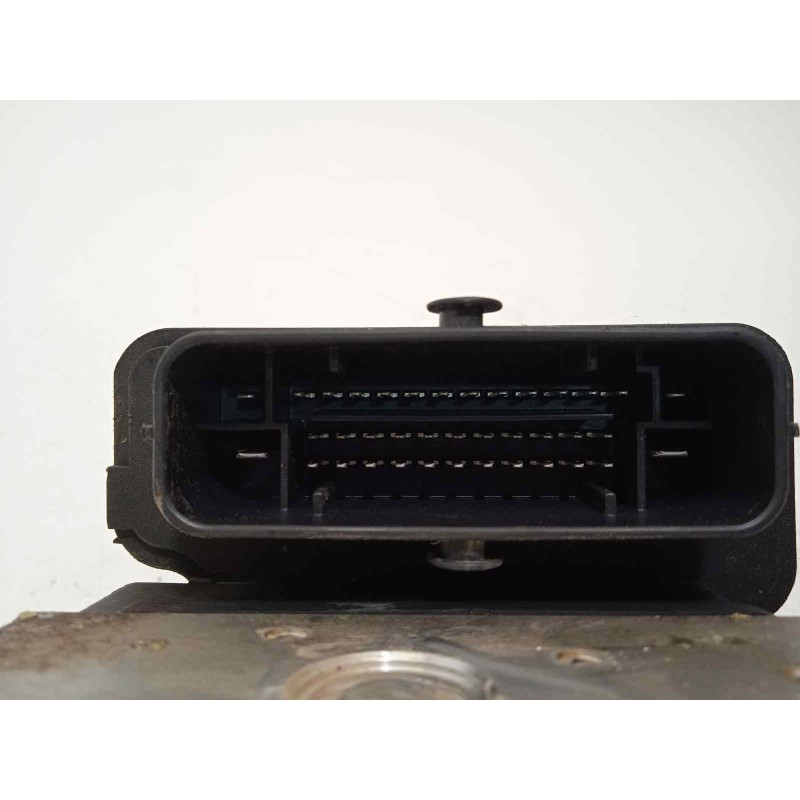 Recambio de abs para dacia duster laureate 4x4 referencia OEM IAM 476608845R 2265106516 269624