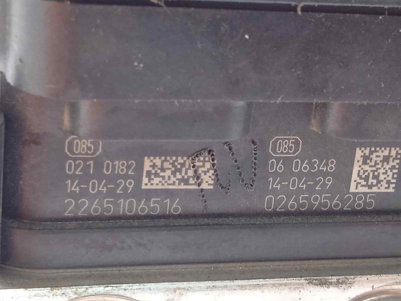 Recambio de abs para dacia duster laureate 4x4 referencia OEM IAM 476608845R 2265106516 269624