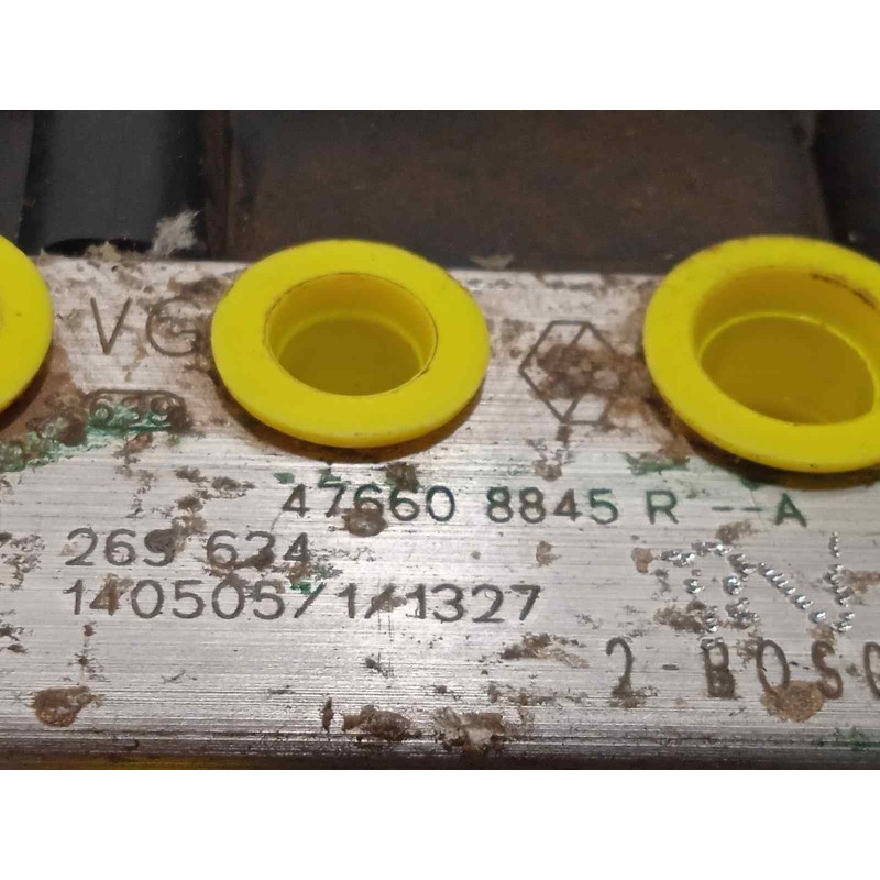 Recambio de abs para dacia duster laureate 4x4 referencia OEM IAM 476608845R 2265106516 269624