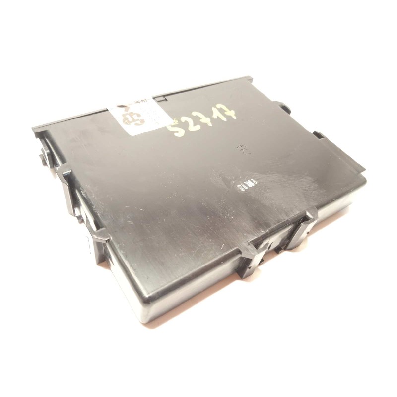 Recambio de modulo electronico para toyota auris 1.8 16v (híbrido) referencia OEM IAM 8999002190  MB2325005961