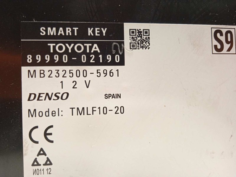 Recambio de modulo electronico para toyota auris 1.8 16v (híbrido) referencia OEM IAM 8999002190  MB2325005961