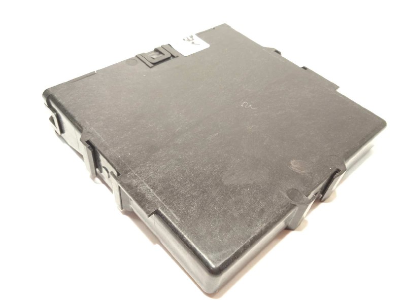 Recambio de modulo electronico para toyota auris 1.8 16v (híbrido) referencia OEM IAM 8968102030  