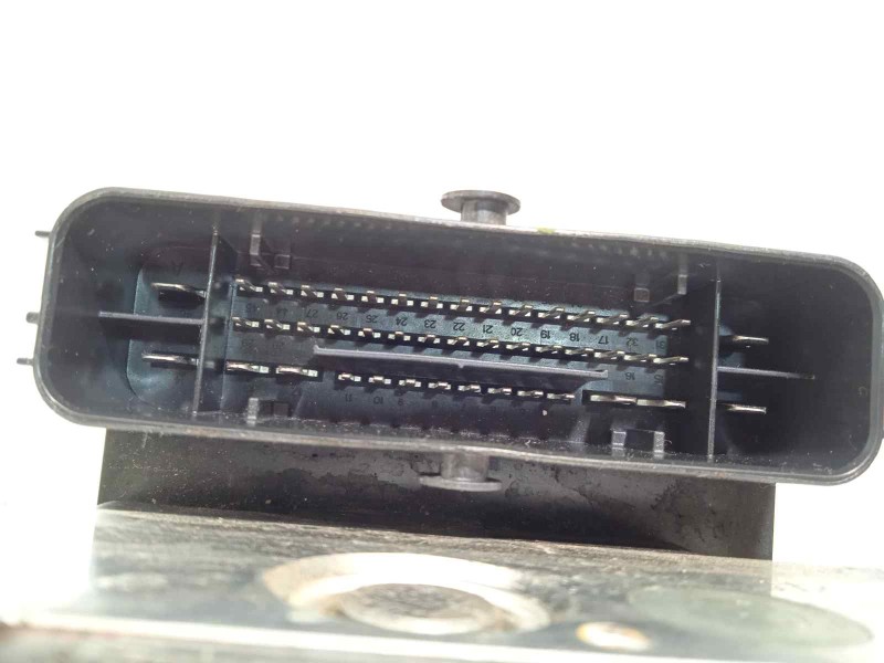 Recambio de abs para audi a3 sportback (8va) ambiente referencia OEM IAM 5Q0614517T 5Q0907379AA 10022003734